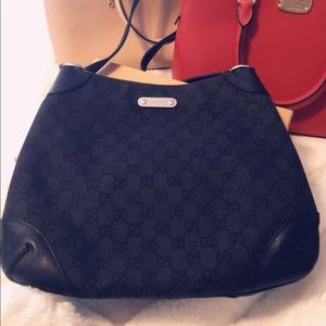 Gucci purse